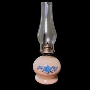 Vtg Lamplight Farms White Glass W/ Blue Floral Pattern Hurricane Oil Lamp